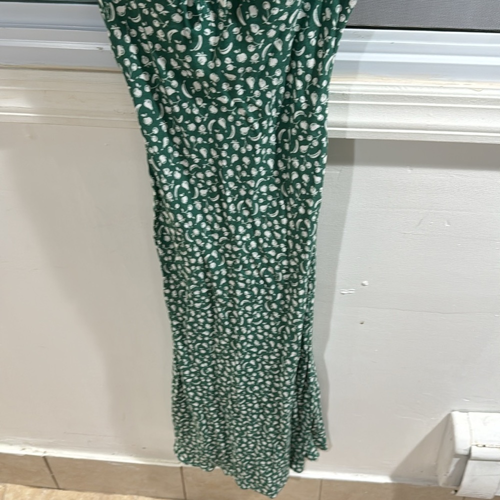Rouje Leafy Green and White Midi Dress - Picture 9 of 13